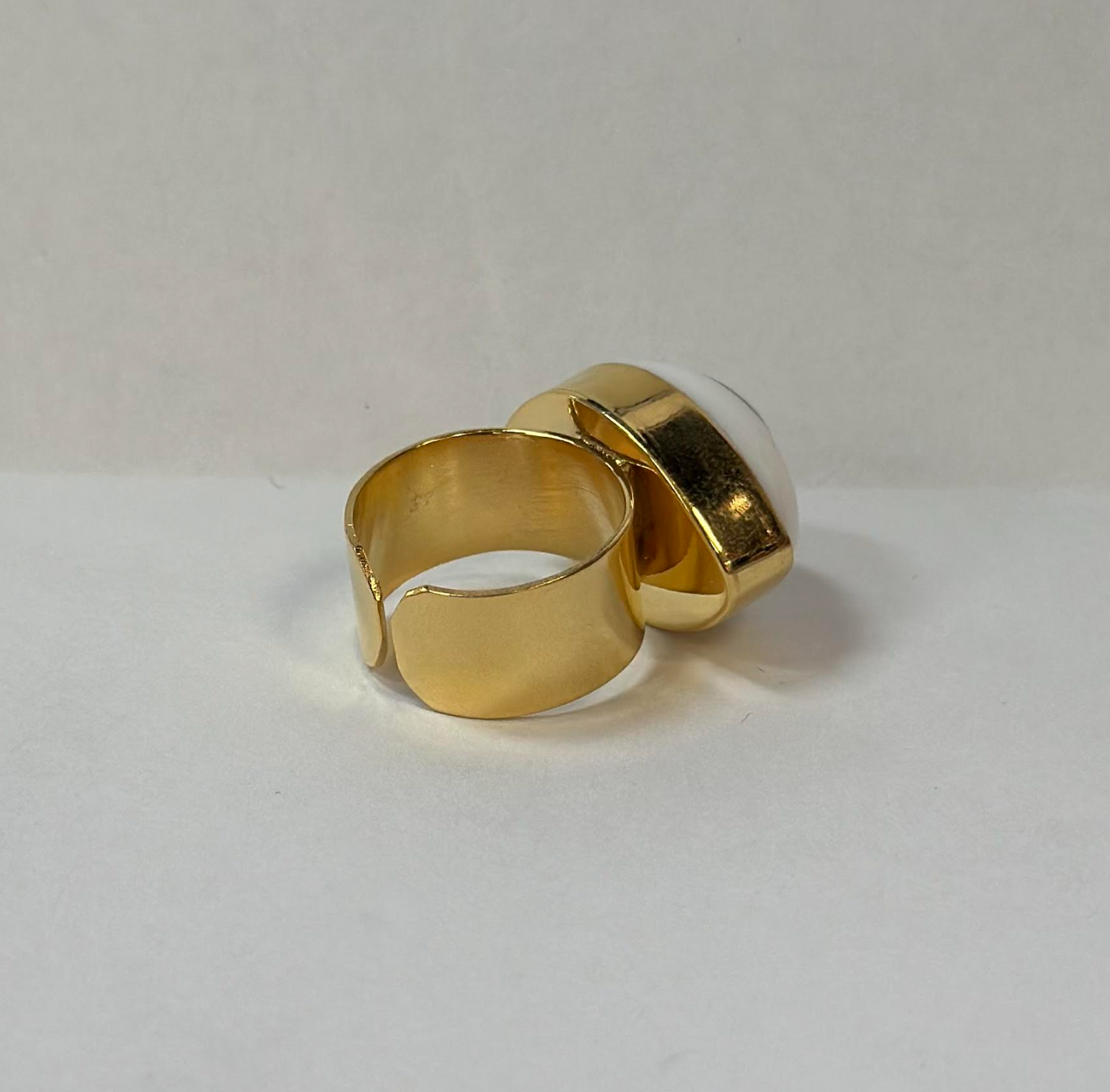 Gray Brown Eyes Mix Ring