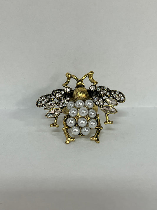 Pearl Ring Bug