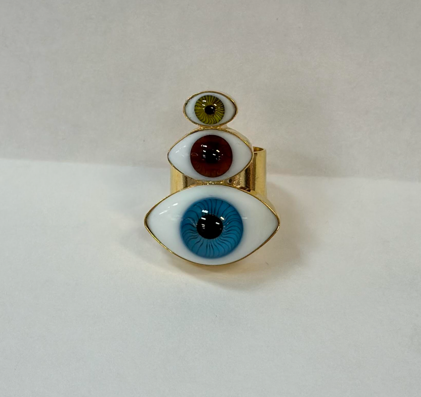 3 Eyes Ring